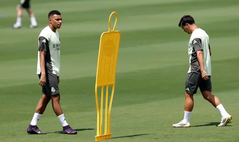 Mbappé pide ‘más tiempo de recuperación’ en el calendario del fútbol