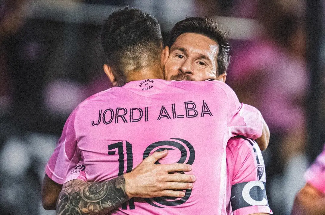 El Inter Miami se venga de Seattle con goles de Messi y Alba