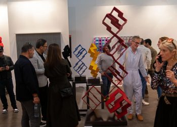 Vista general de la feria de arte contemporáneo Zonamaco, en Ciudad de México, el 8 de febrero de 2023. Foto: AFP.