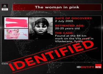 mujer_rosa_interpol.jpg