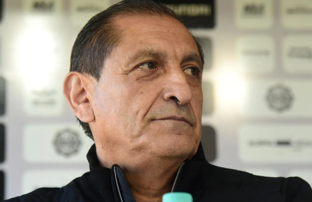 El argentino Ramón Díaz asume el mando del Inter de Porto Alegre
