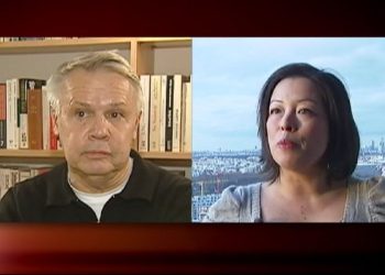 Los reporteros Eric Laurent y Catherine Graciet, acusados de chantaje al rey de Marruecos. Foto: Euronews.