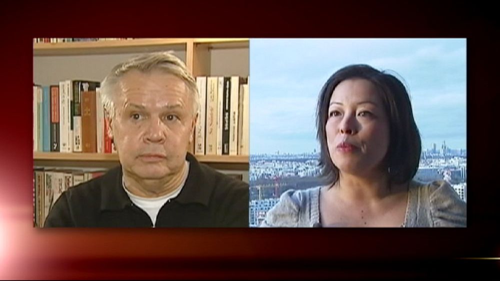 Los reporteros Eric Laurent y Catherine Graciet, acusados de chantaje al rey de Marruecos. Foto: Euronews.