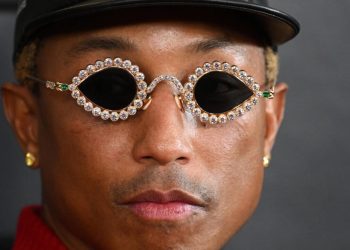 Pharrell Williams, en el Crypto.com Arena, el 6 de febrero de 2023 en Los Ángeles. Foto: AFP.