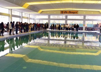 Montes afirma sobreprecio en la piscina y la misma está cerca de caerse