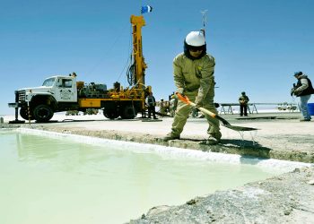 CBC invertirá más de $us 1.000 millones en dos plantas EDL