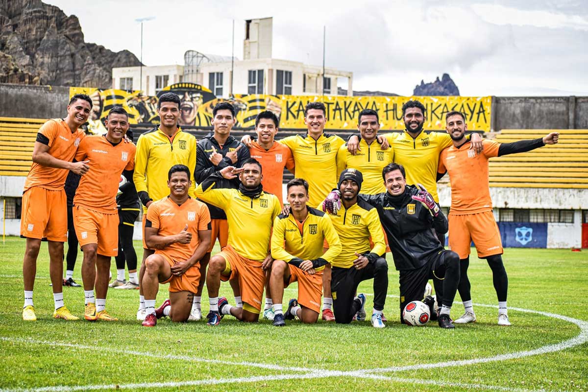 plantel_2023_the_strongest.jpg