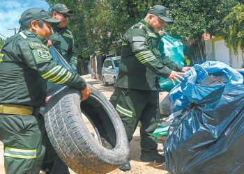 Una de las cruzadas contra el dengue que se realizó en Santa Cruz
