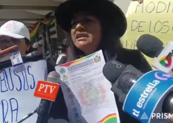 Prestatarios se movilizan contra proyecto de diferimiento de créditos