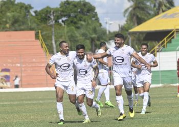 Real Santa Cruz sorprende y vence a Guabirá en Montero