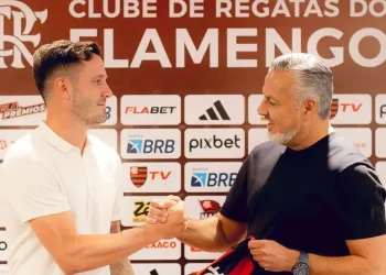 Saúl Níguez celebra reencuentro con Filipe Luís en el Flamengo