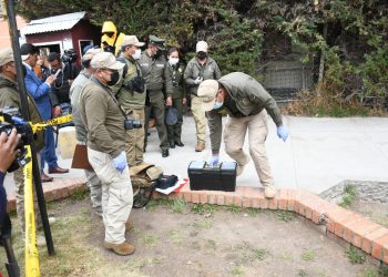Muere uno de los policías baleados en la fuga de un reo y otro lucha por su vida