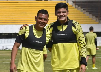 Roca y Bustos están habilitados y podrían debutar en The Strongest