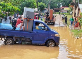 Alerta roja en Cobija: la crecida del caudal del río Acre obliga a evacuar a unas 50 familias
