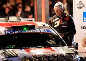 sebastien_ogier_toyota.jpg