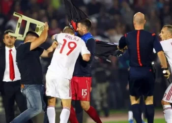 Serbia-Albania no se jugará en Belgrado por seguridad