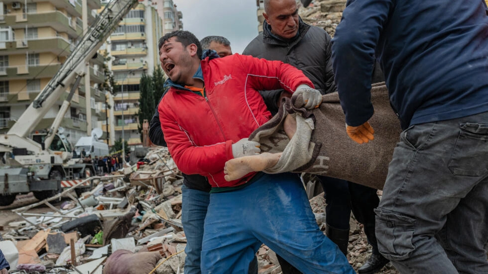 Más de 5.000 muertos por terremoto en Turquía y Siria