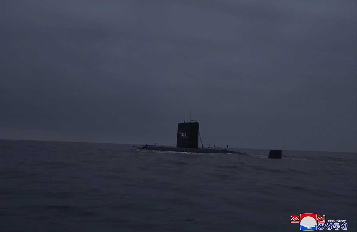 submarino_norcoereano.jpg