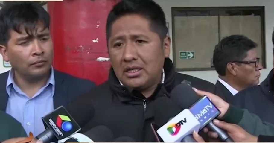 Choferes desconfían de verificativos que avalan calidad de la gasolina