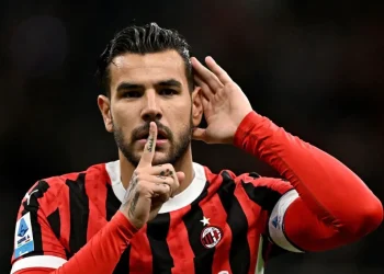 Theo Hernández se fue del Milan con una última pulla a sus dirigentes