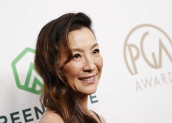 Michelle Yeoh, protagonista de 'Todos a la vez en todas partes'. Foto: AFP.