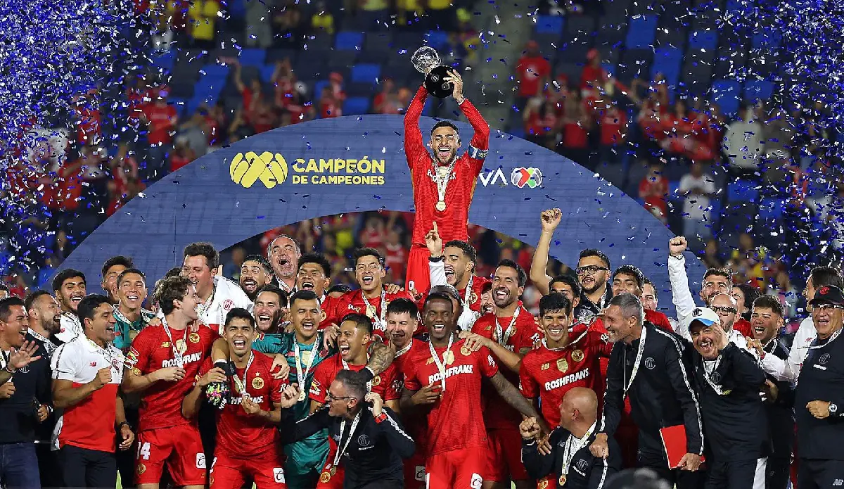 Toluca se consagra Campeón de Campeones del fútbol mexicano