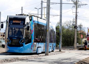 Fijan en Bs 4 y Bs 2 los precios de los boletos de la línea Verde del Tren en Cochabamba