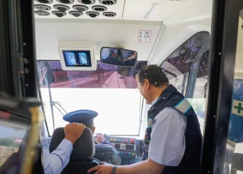 Arce inaugura Línea Amarilla del Tren Metropolitano en Cochabamba
