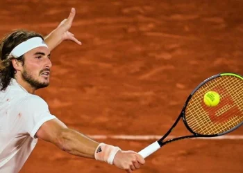 Tsitsipas deja de entrenar con Ivanisevic