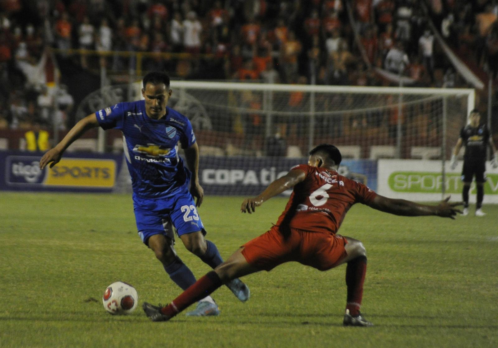 ultimo_partido_entre_bolivar_y_guabira_en_montero.jpg
