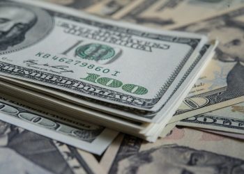 Solo cuatro de cada diez ricos vieron aumentar su riqueza en 2022. Foto: El Salvador.