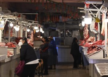 Reportan incremento de hasta Bs 1 por kilo en la carne de res en mercados de El Alto