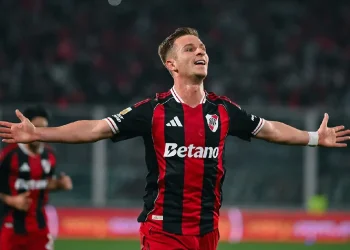 River golea 4-0 a Instituto con buen arranque en el Clausura argentino