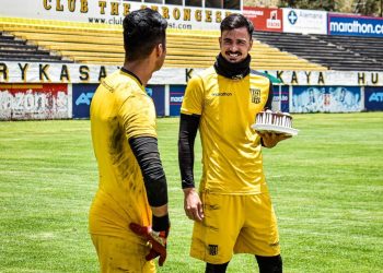 viscarra_festeja_cumpleaños_momento