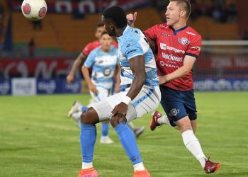 Wilstermann empata con Vaca Díez, en medio de disputas internas del club valluno
