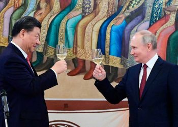 xi_jinping_putin_en_el_brindis.jpg