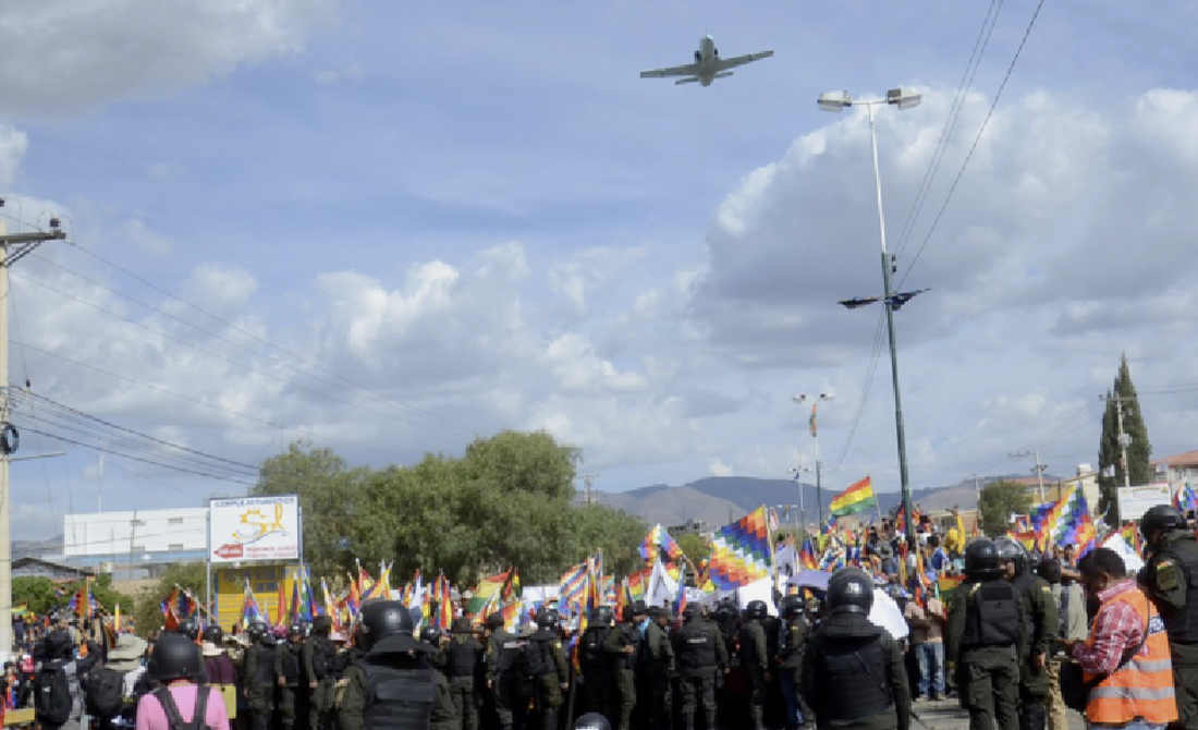 Aviones, helicópteros y la mala memoria del general Terceros