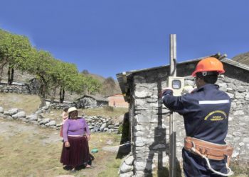 Hasta diciembre, el 94,6% de los hogares del país tendrá luz