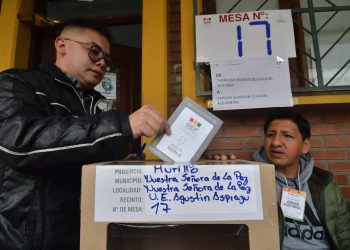 Inicia la jornada electoral: abren las mesas de votación en todo el país