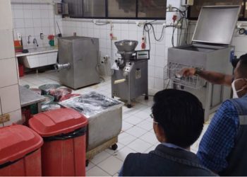 Trabajo reporta que tres empleados perdieron dedos en la cruceña Hot Burger