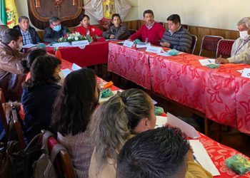 El movimiento cívico se rearticula contra el Gobierno y llama a una cumbre nacional