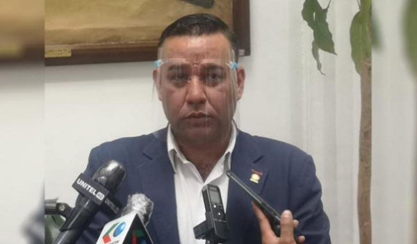 Diputado pide informe al Gobernador cruceño por entregar pruebas COVID-19 caducadas