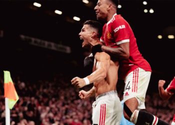 Manchester United derrota a Villarreal con gol ‘in extremis’ de Cristiano Ronaldo