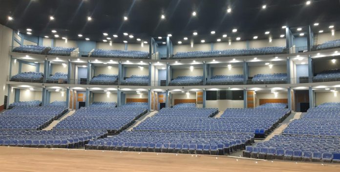 Se inaugura el Teatro Nacional de Oruro, ‘uno de los más grandes de América Latina’