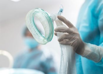 El Gobierno autoriza a la AISEM compra directa de respiradores para pacientes COVID-19