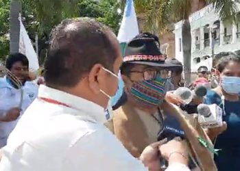 Identifican al agresor del dirigente del Conamaq en incidentes en el aniversario cruceño