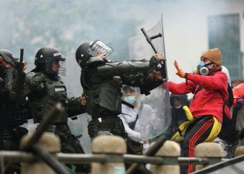 Comunidad internacional rechaza abusos policiales durante protestas en Colombia