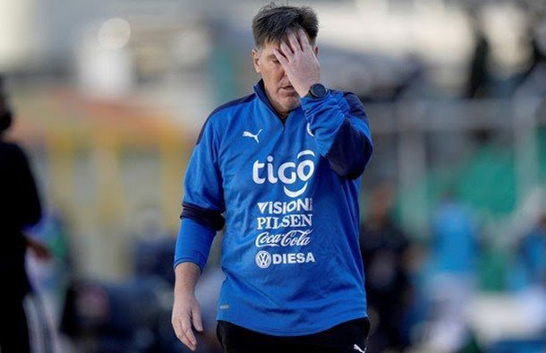 Paraguay destituye al DT Berizzo tras goleada de Bolivia
