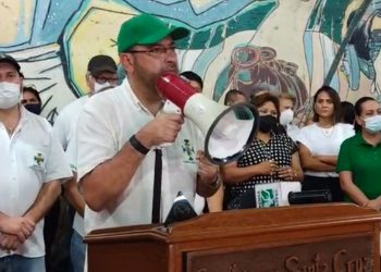 Calvo llama a reforzar el bloqueo, invoca a las FFAA y le recuerda a la Policía lo de 2019