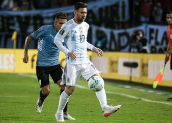 Argentina de Messi busca boleto a Qatar-2022 ante un Brasil sin Neymar